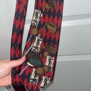 3/10$🌹🌹🌹GANT Pure Silk Men’s Tie Diamonds Golf Club Design Red Navy Blue